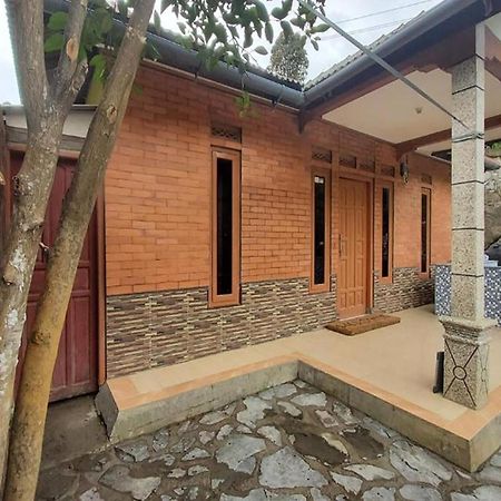 Villa Zoya 2 Pondok Cipaseban Exterior foto